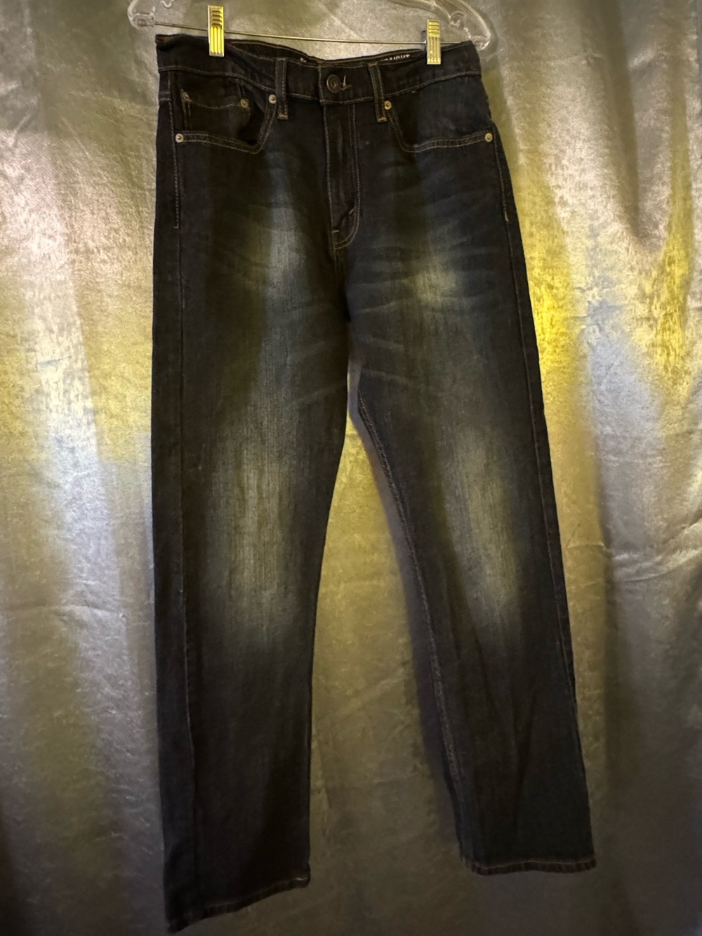 Men's Dark Wash Straight Leg Levi Strauss Jeans - Blue denim